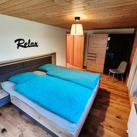 Condor - Aare Jungfrau Ag 格林德瓦